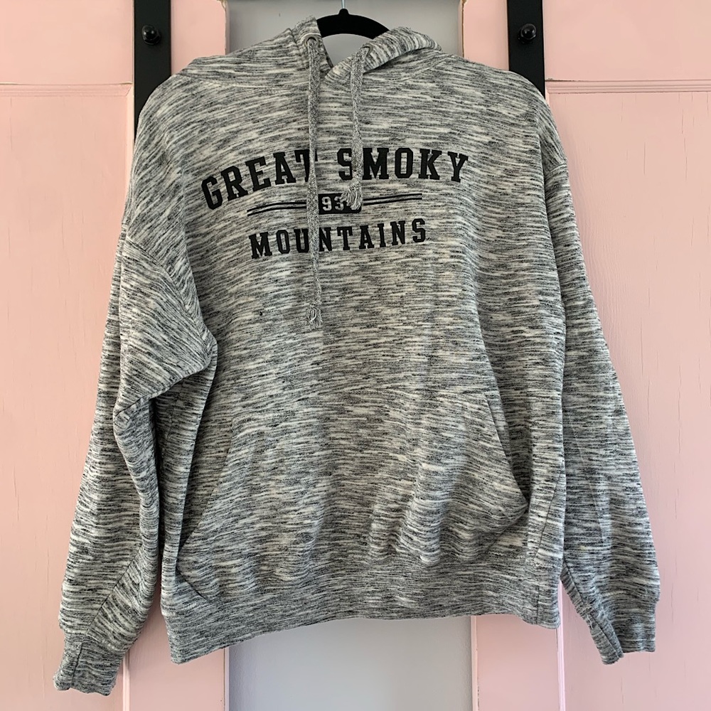 Sweatshirt : gray : medium : vintage : since 1970